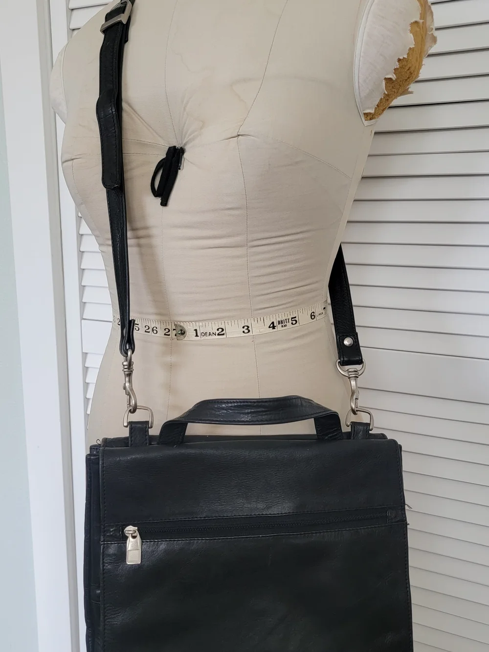 Wilsons Leather sleek black